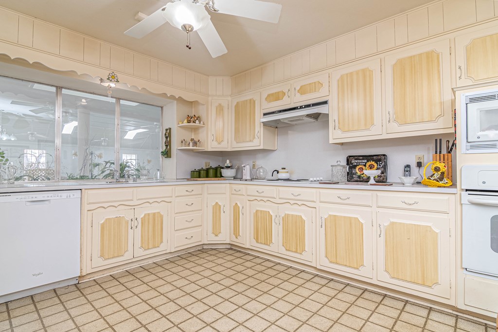 3108 Seaboard Ave, Midland, Texas image 11