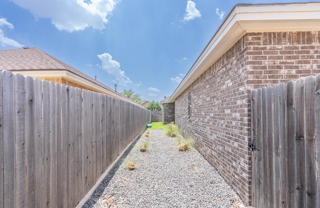 4412 Guadalupe, Midland, Texas image 39