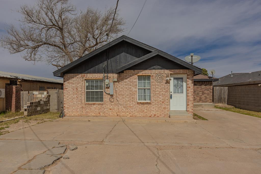 211 E Longview, Midland, Texas image 1