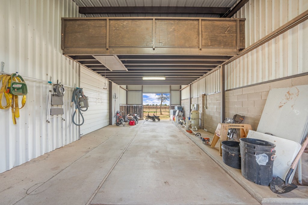2500 S County Rd 1110, Midland, Texas image 24