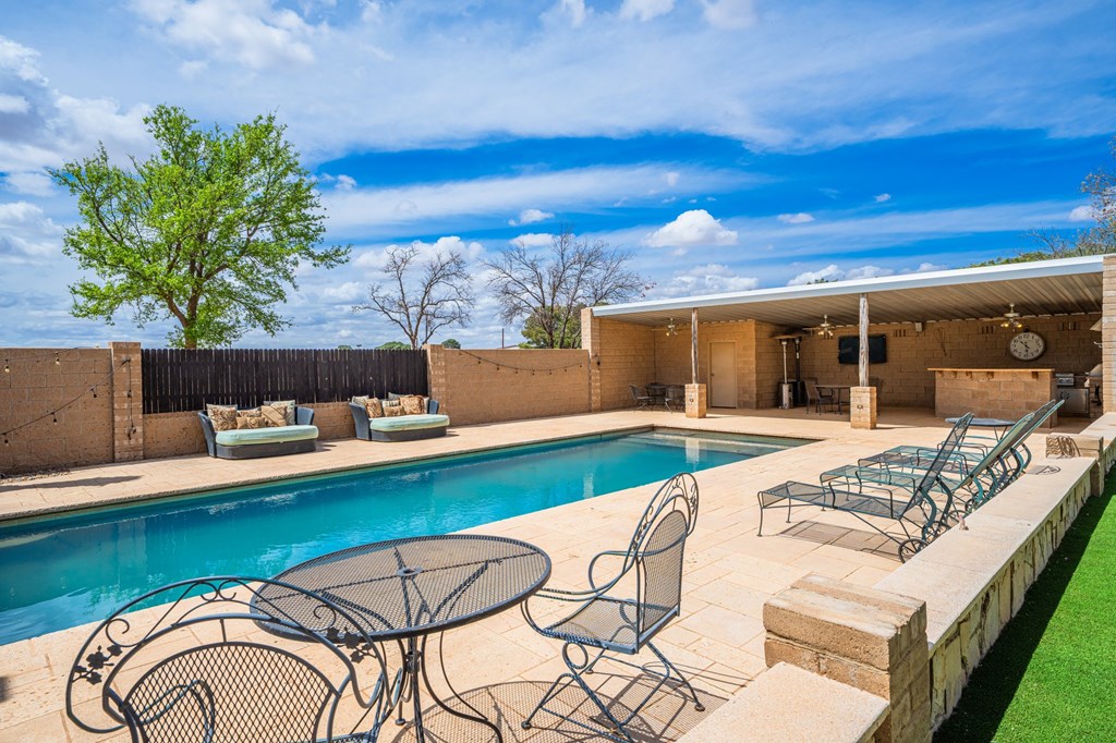 2500 S County Rd 1110, Midland, Texas image 30