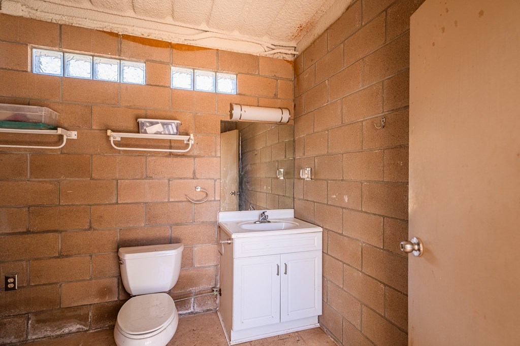 2500 S County Rd 1110, Midland, Texas image 28