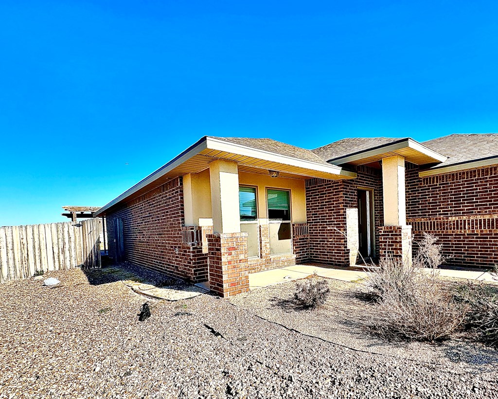 1401 Brand Lane, Midland, Texas image 2