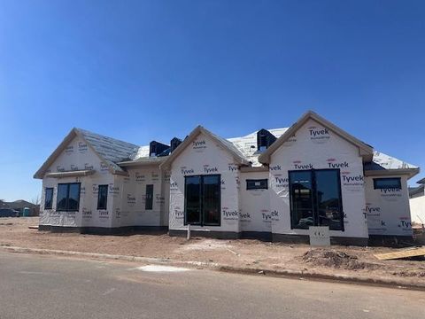 Homes For Sale - 5808 Garrett Dr<br/> Midland, TX 79707