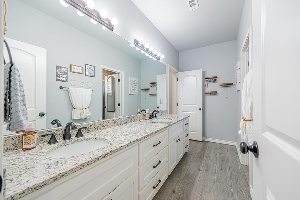 2315 S County Rd 1060, Midland, Texas image 26