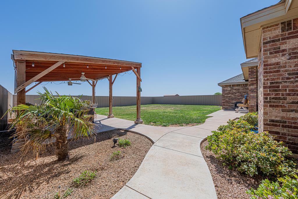 2315 S County Rd 1060, Midland, Texas image 37