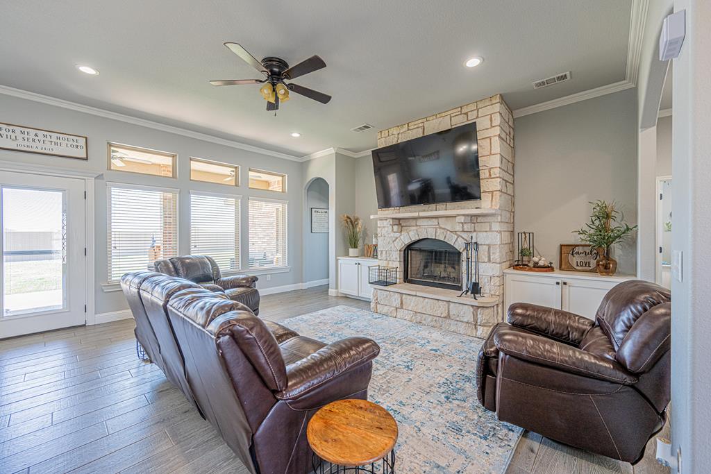 2315 S County Rd 1060, Midland, Texas image 8