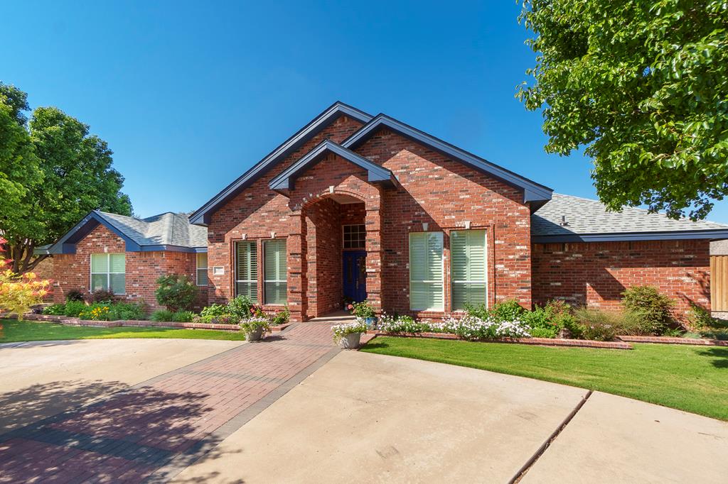 2017 Fringewood Dr, Midland, Texas image 1