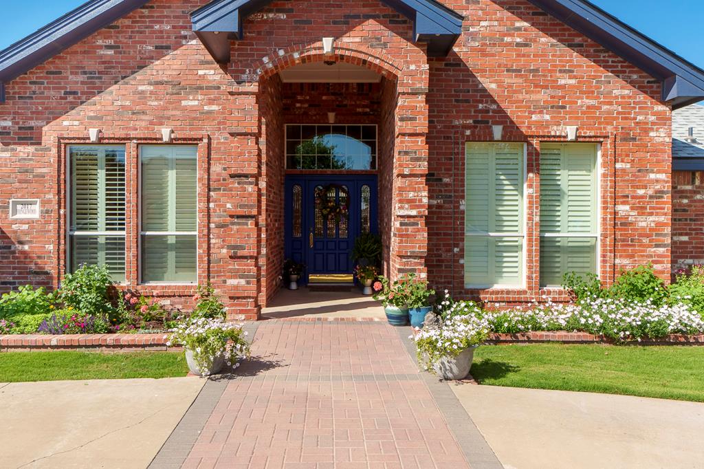 2017 Fringewood Dr, Midland, Texas image 3