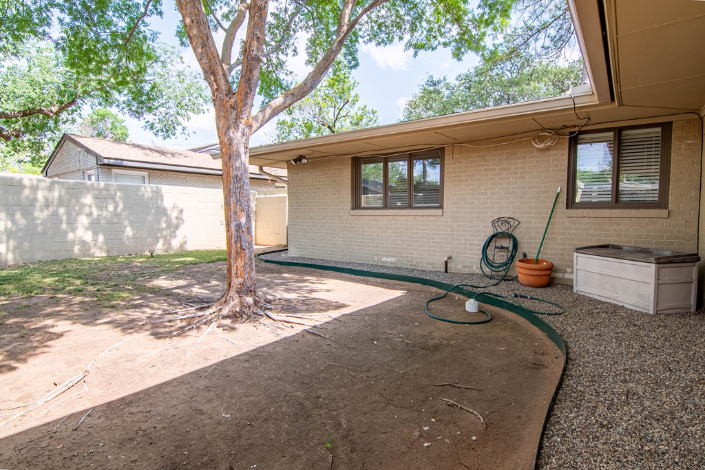 1202 Bedford Dr, Midland, Texas image 29