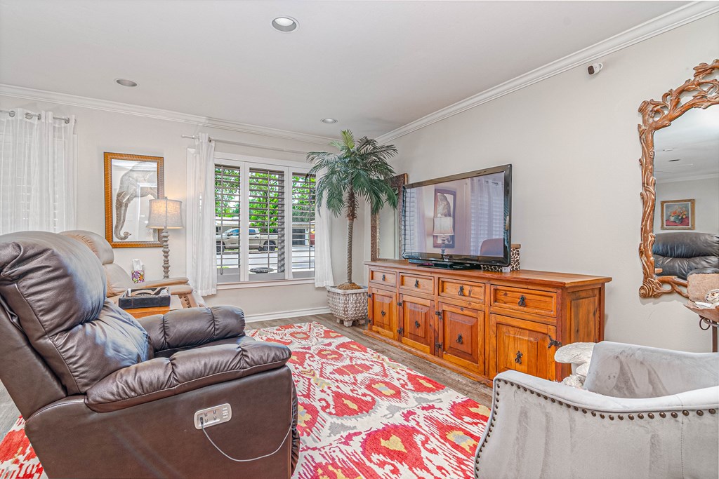 1202 Bedford Dr, Midland, Texas image 7