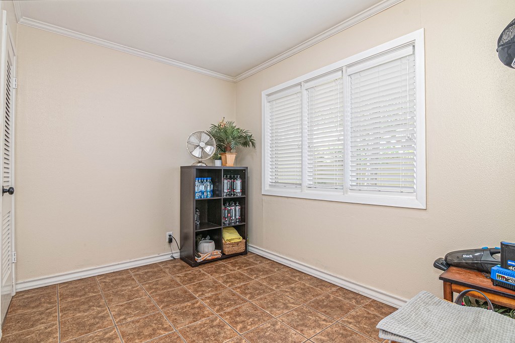 1202 Bedford Dr, Midland, Texas image 17