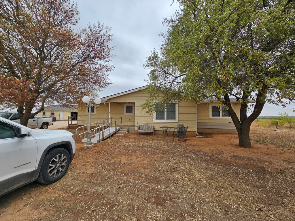 2887 County Rd 307, Colorado City, Texas image 36