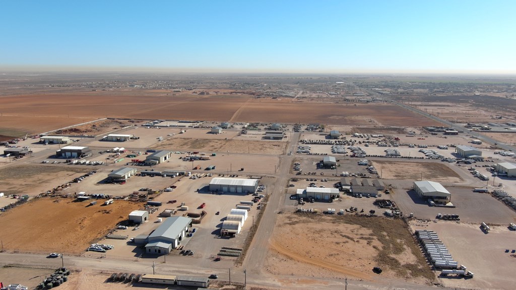 1711 E County Rd 1101, Midland, Texas image 5