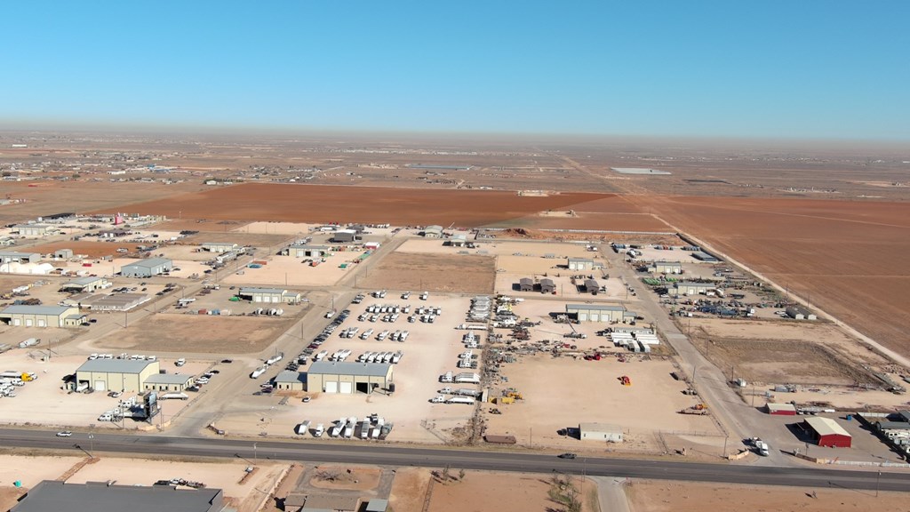 1711 E County Rd 1101, Midland, Texas image 10