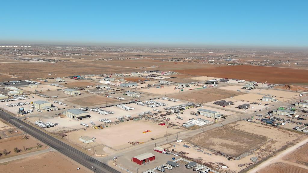 1711 E County Rd 1101, Midland, Texas image 1