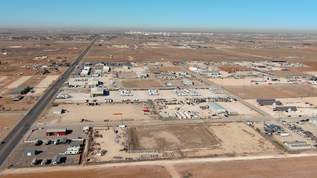 1711 E County Rd 1101, Midland, Texas image 2