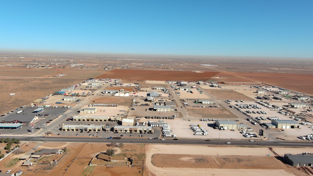 1711 E County Rd 1101, Midland, Texas image 9