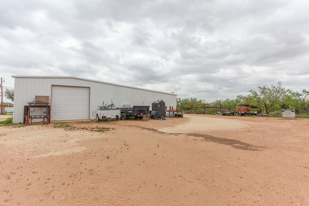 2506 Glenwood Drive, Big Spring, Texas image 17