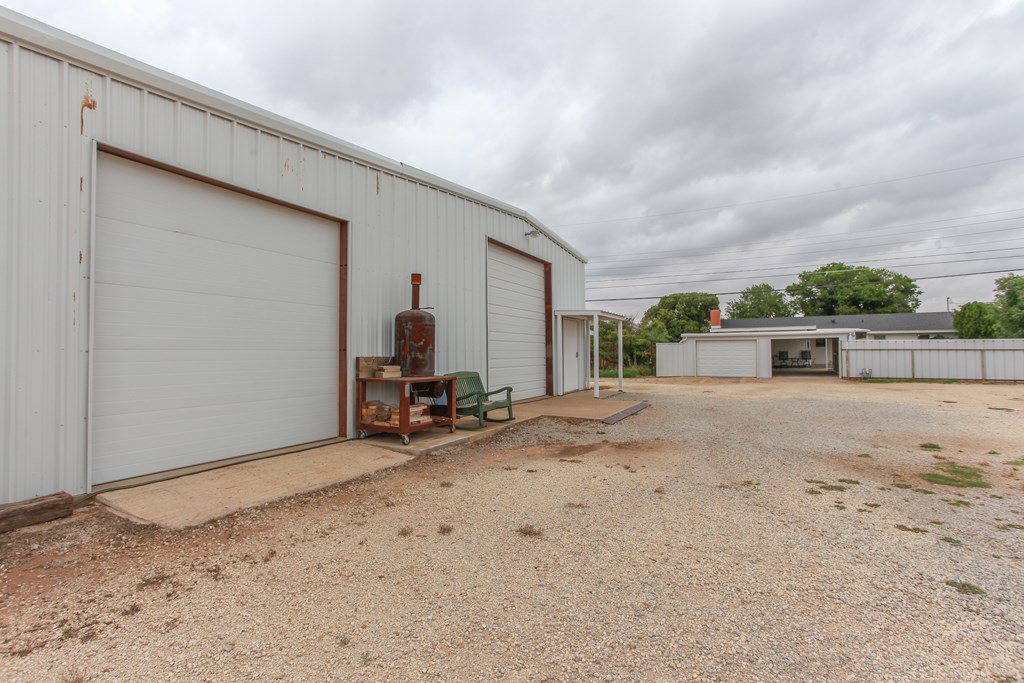 2506 Glenwood Drive, Big Spring, Texas image 12