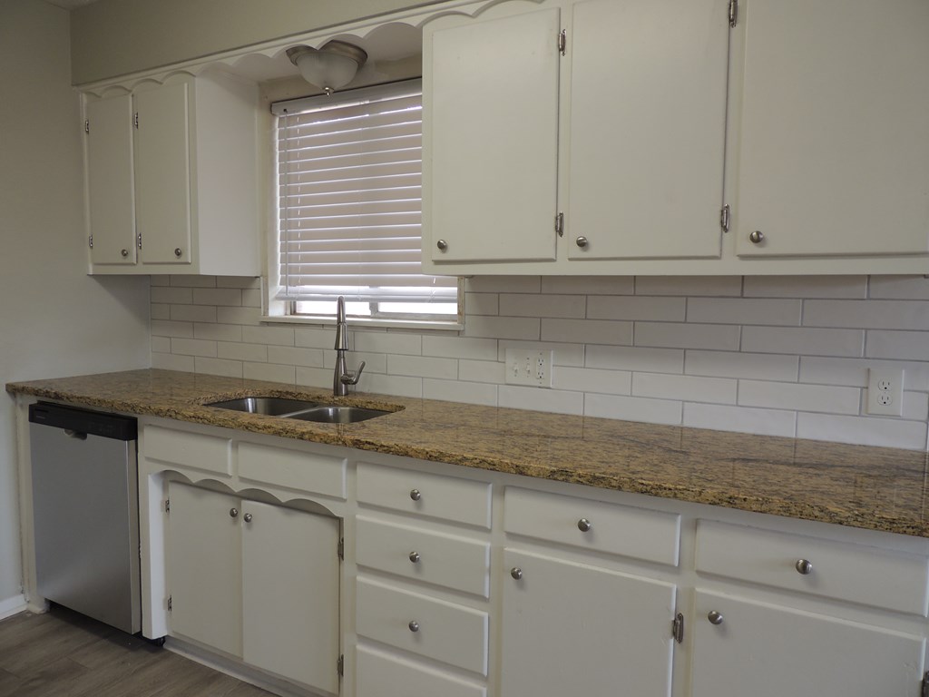 3712 Humble Ave, Midland, Texas image 15