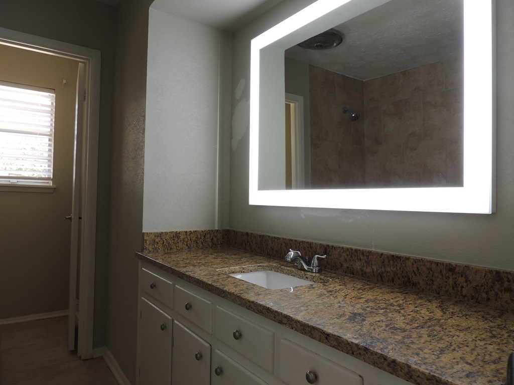 3712 Humble Ave, Midland, Texas image 19