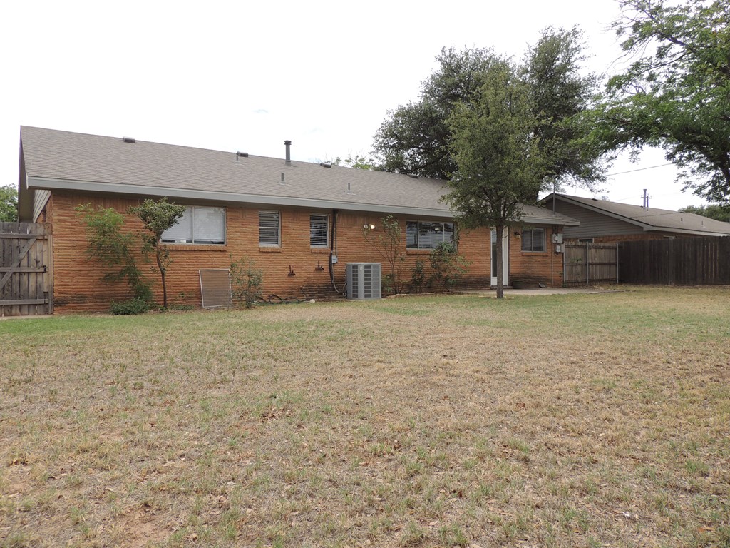 3712 Humble Ave, Midland, Texas image 34