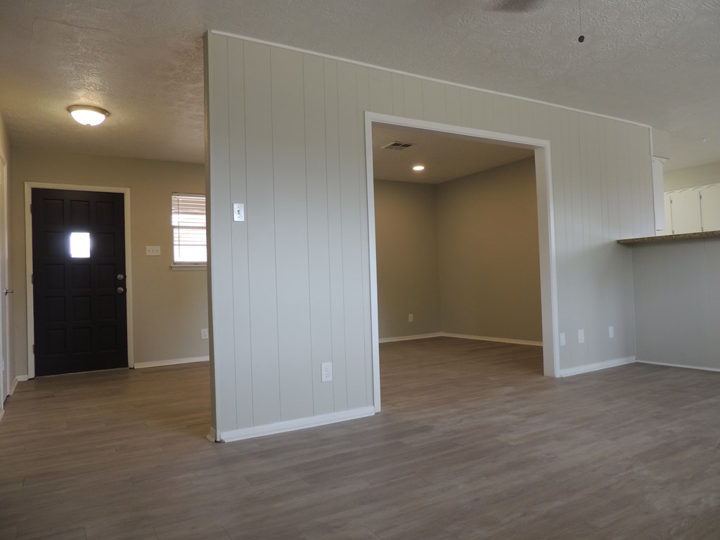3712 Humble Ave, Midland, Texas image 8