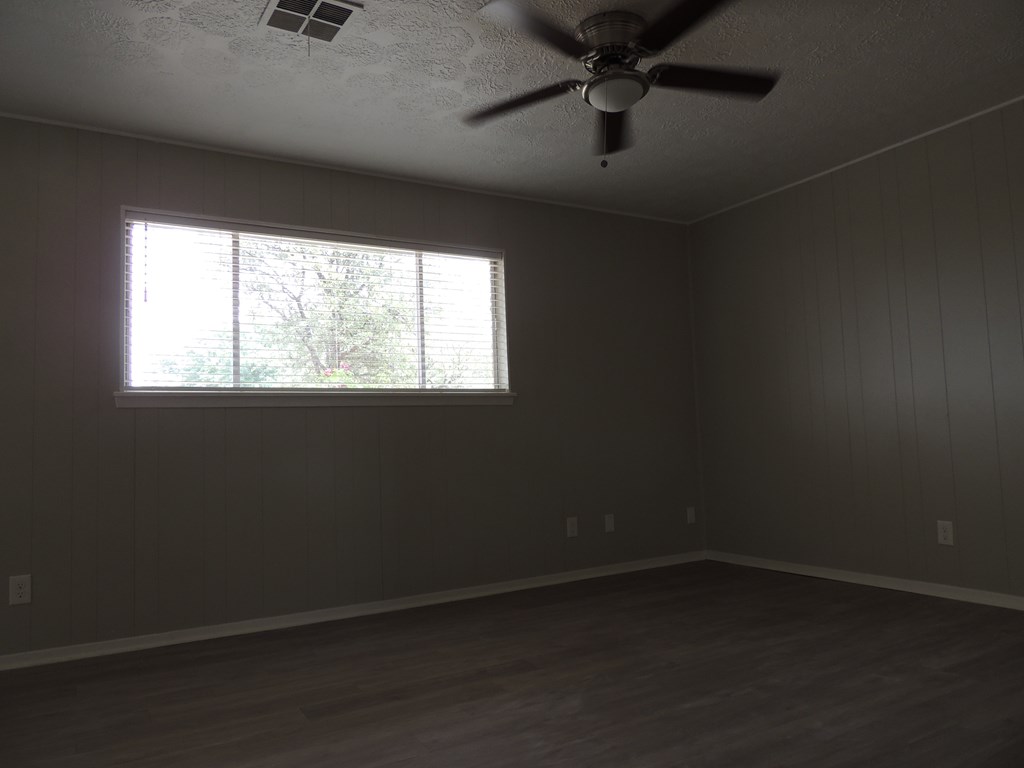 3712 Humble Ave, Midland, Texas image 6