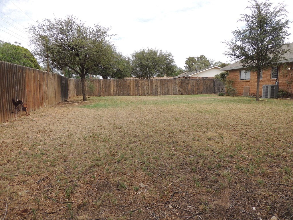 3712 Humble Ave, Midland, Texas image 33