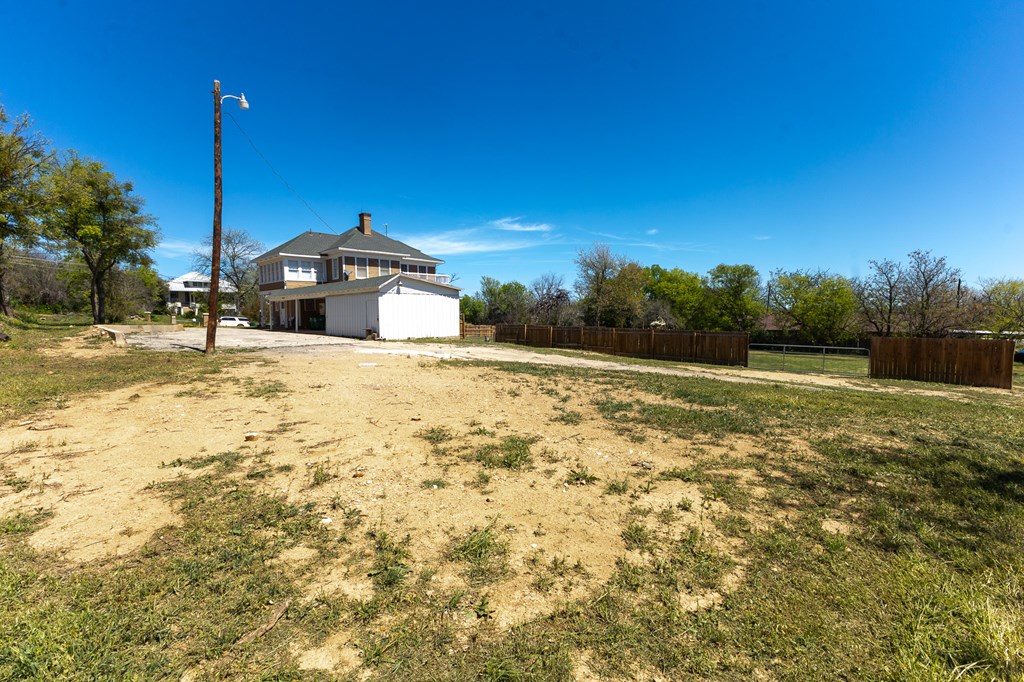 1115 Austin St, Coleman, Texas image 47