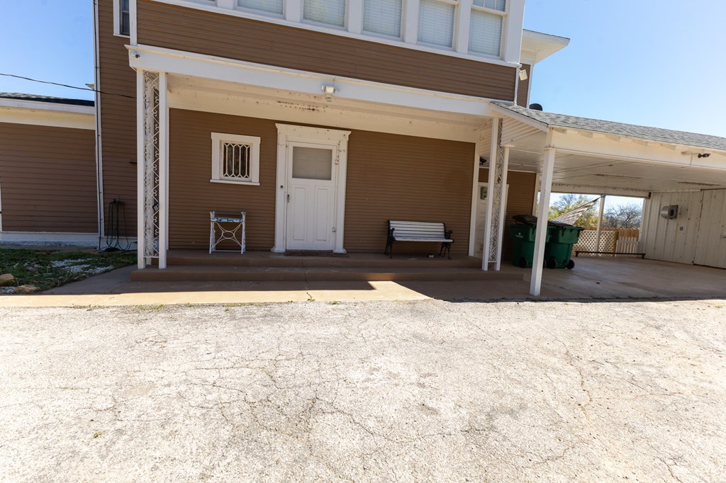 1115 Austin St, Coleman, Texas image 37