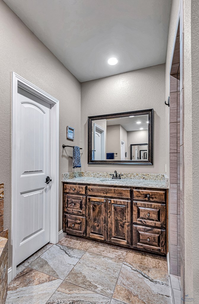 1210 S County Rd 1117, Midland, Texas image 30