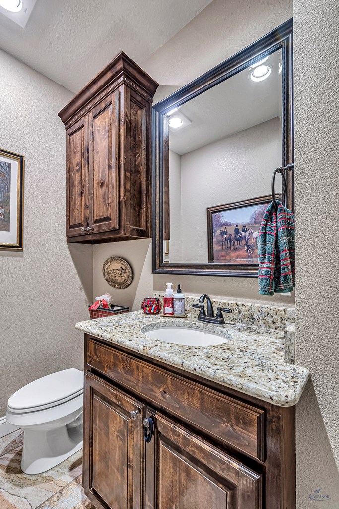 1210 S County Rd 1117, Midland, Texas image 47