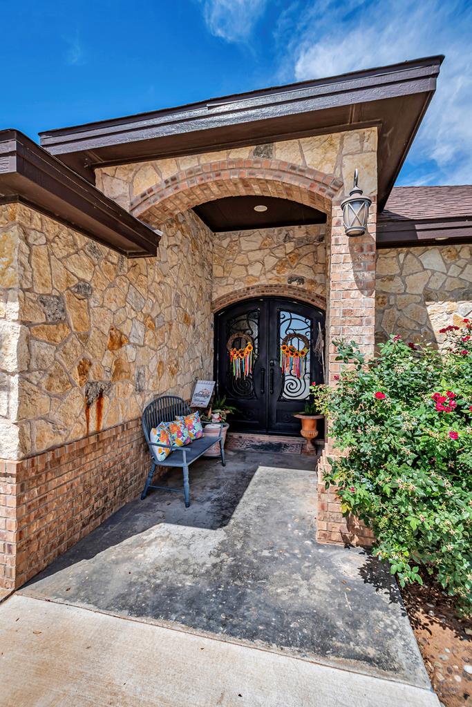 1210 S County Rd 1117, Midland, Texas image 3