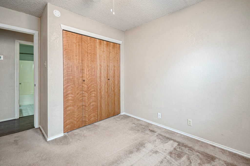 4734 Bedford Ave, Midland, Texas image 40