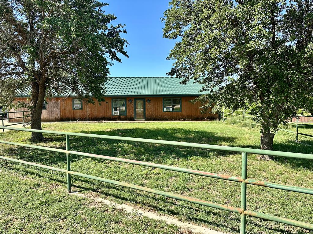 1337 Laguna Dr, Colorado City, Texas image 1