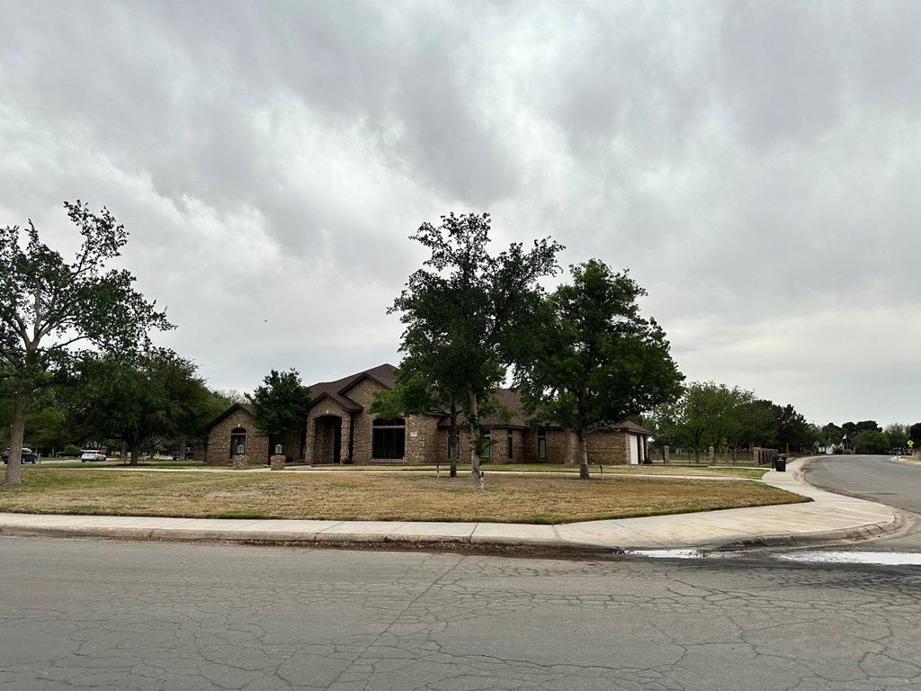 4701 Island Dr, Midland, Texas image 3