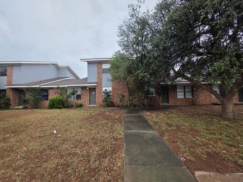 Townhouse For Rent - 4403 Crockett Ave #A<br/> Midland, TX 79703