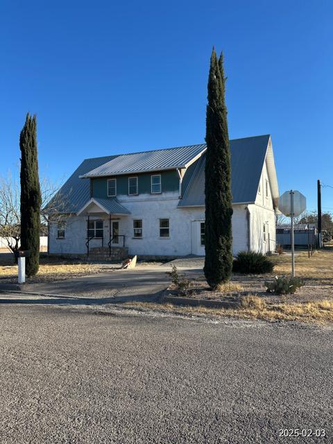 1509 W 3rd St, Fort Stockton, Texas image 1