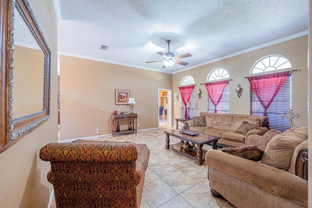 4406 Cherrywood Dr, Midland, Texas image 7