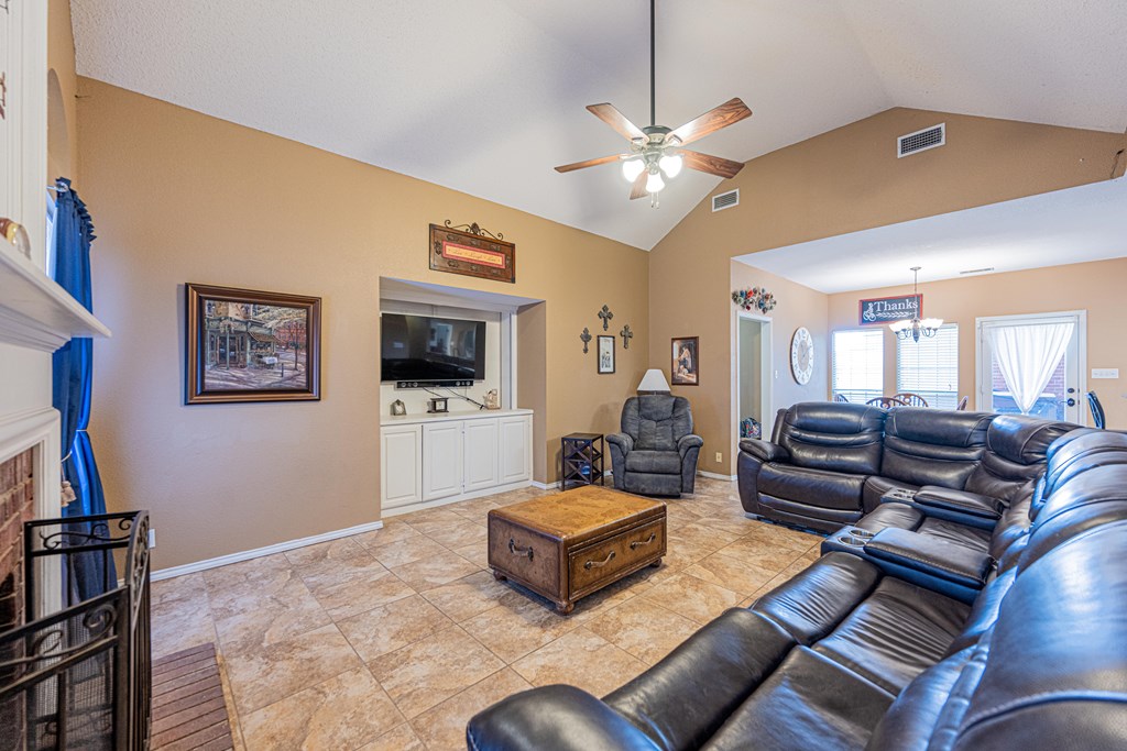 4406 Cherrywood Dr, Midland, Texas image 14