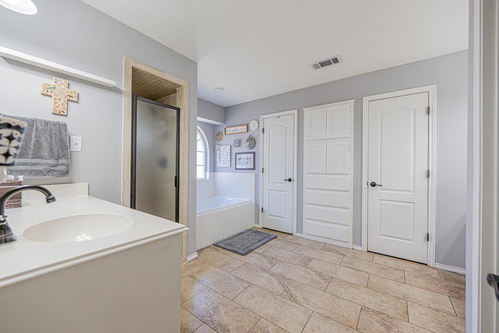 4406 Cherrywood Dr, Midland, Texas image 19