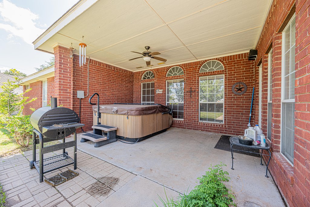 4406 Cherrywood Dr, Midland, Texas image 32