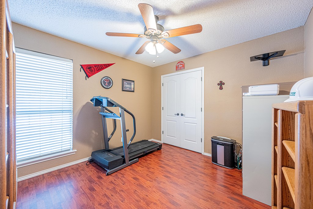 4406 Cherrywood Dr, Midland, Texas image 25