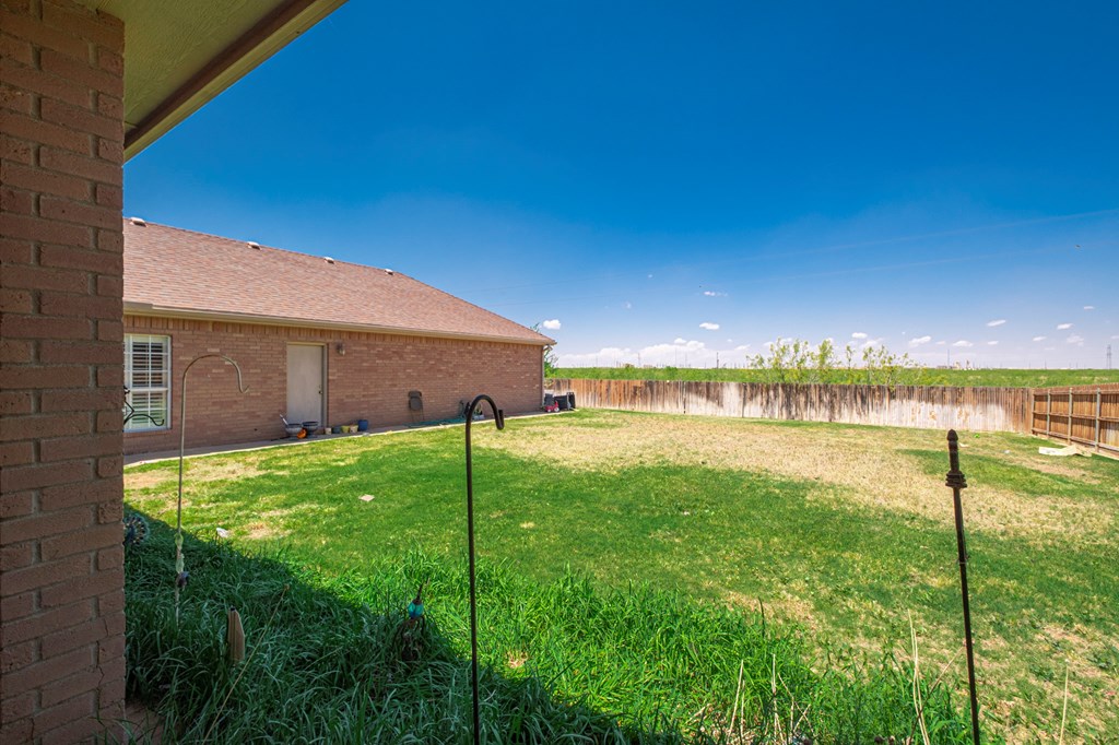 4840 Rustic Trail, Midland, Texas image 13