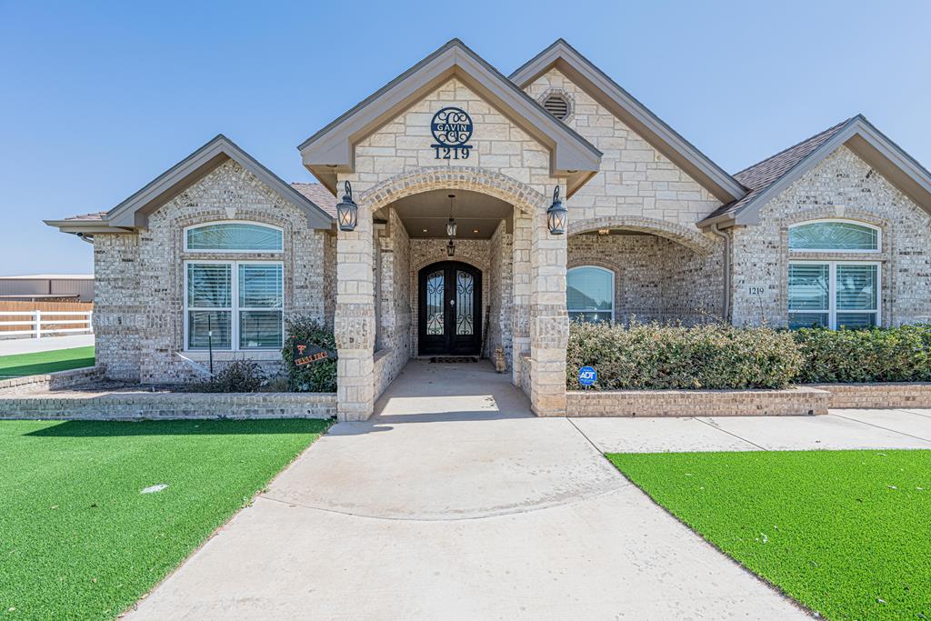 1219 S County Rd 1118, Midland, Texas image 1