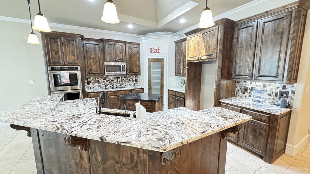 1219 S County Rd 1118, Midland, Texas image 6