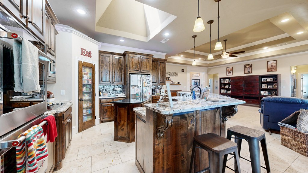1219 S County Rd 1118, Midland, Texas image 10