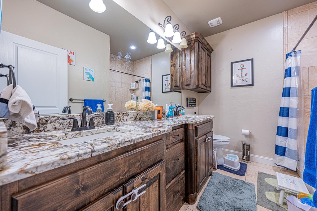 1219 S County Rd 1118, Midland, Texas image 40